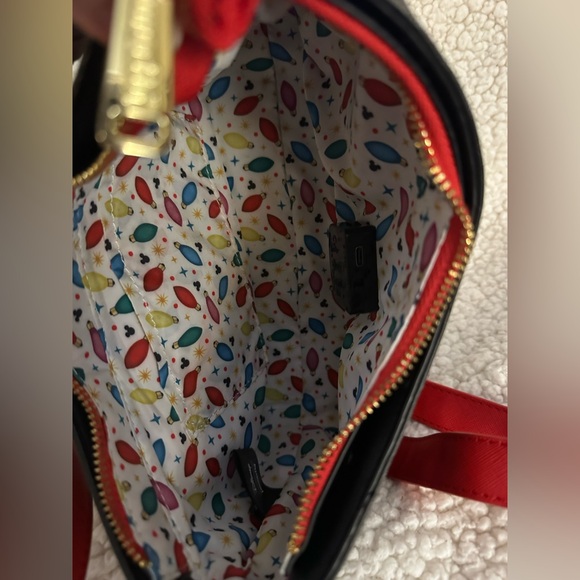 Loungefly Mickey Mouse & Friends Holiday Lights Crossbody & Wallet - LIGHTS UP! - Picture 3 of 11